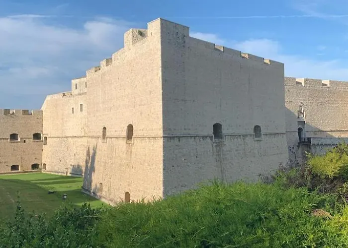 Tra Mare E Castello Дом отдыха *